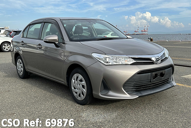 Toyota / Corolla Axio 2017